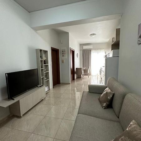 Καλαισθητο Διαμερισμα Διπλα Στο Μετρο Apartamento Atenas Exterior foto
