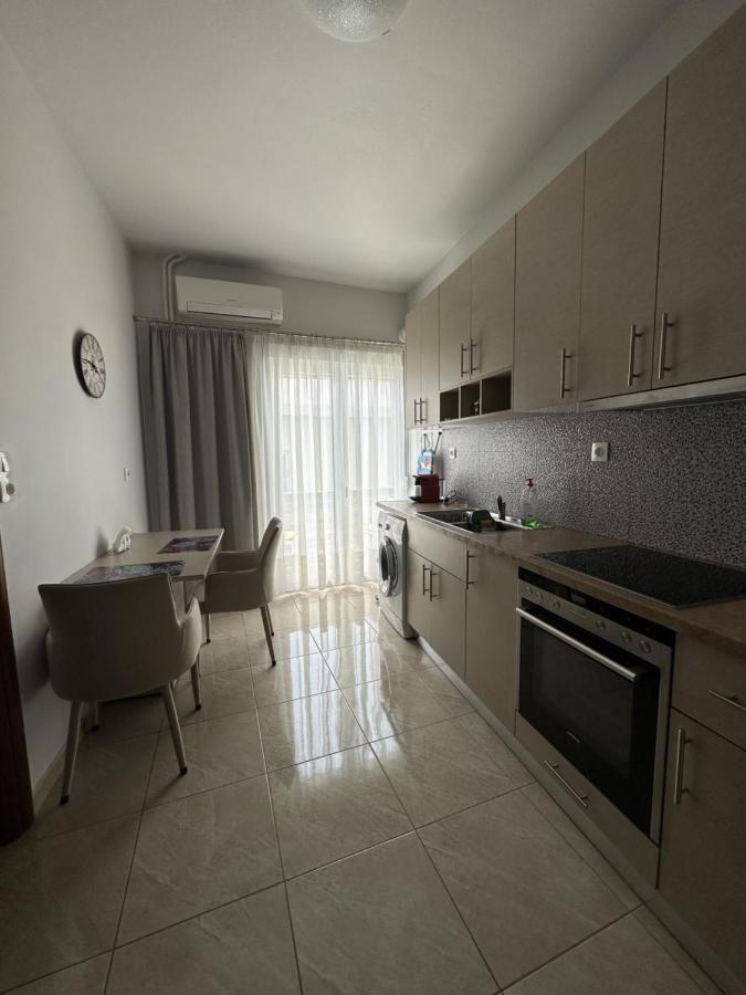 Καλαισθητο Διαμερισμα Διπλα Στο Μετρο Apartamento Atenas Exterior foto