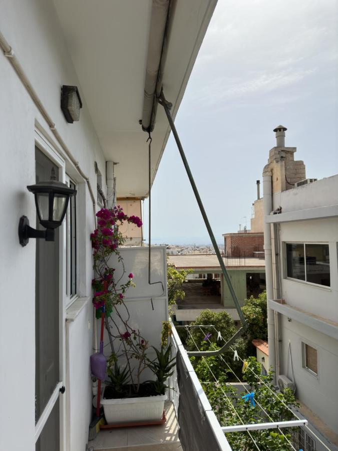 Καλαισθητο Διαμερισμα Διπλα Στο Μετρο Apartamento Atenas Exterior foto