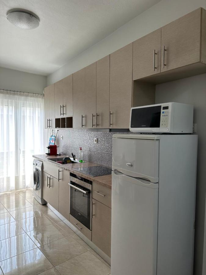 Καλαισθητο Διαμερισμα Διπλα Στο Μετρο Apartamento Atenas Exterior foto